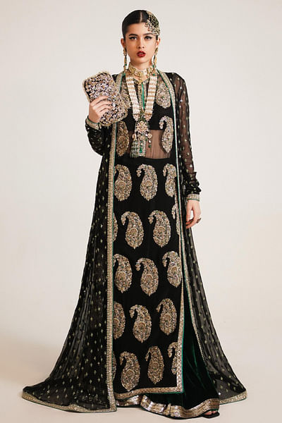 Black dabka embroidered kurta set