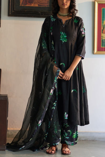 Black floral applique kurta set