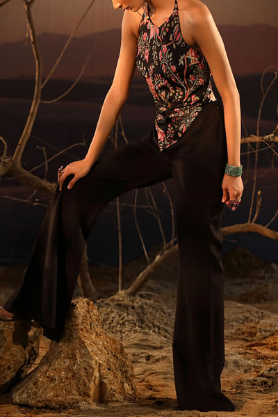 Black floral embroidery corset and pants