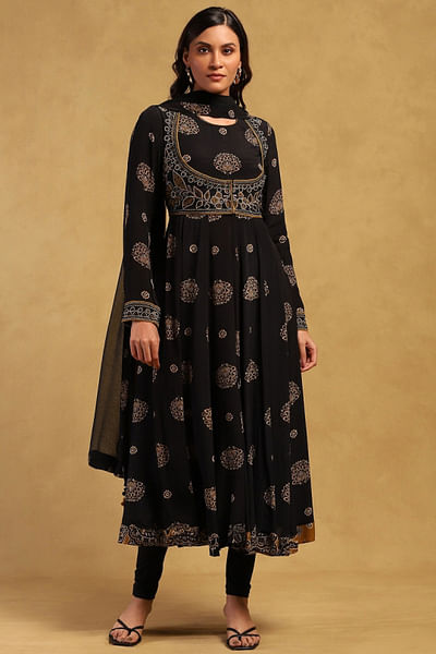 Black floral print kurta set