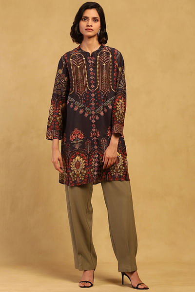 Black floral printed short kurta