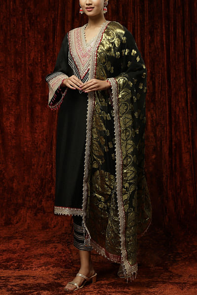 Black gota embroidered kurta set