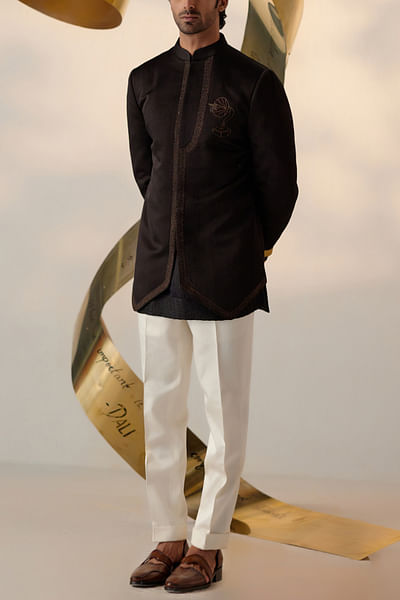 Black gramophone embroidery bandhgala set