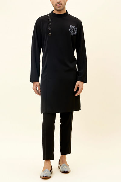 Black overlap embroidered kurta set