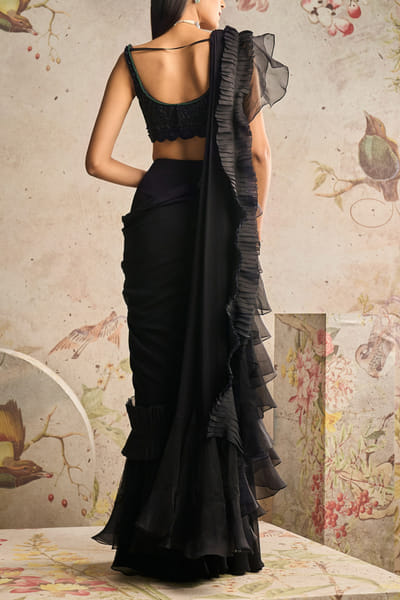 Ridhi Mehra Black ruffle drape sari set RMHJAN24DP106