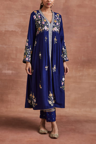 Blue aari embroidery kurta set