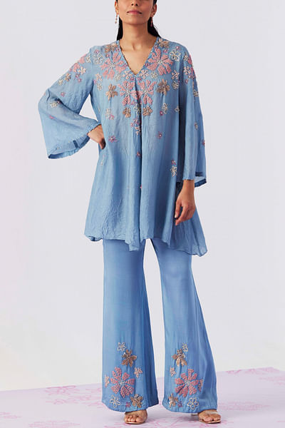 Blue floral embroidery tunic set