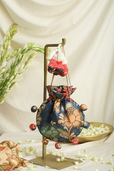 Blue floral kalamkari print potli bag