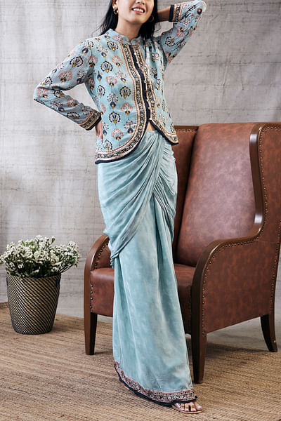 Blue floral motif print drape skirt set
