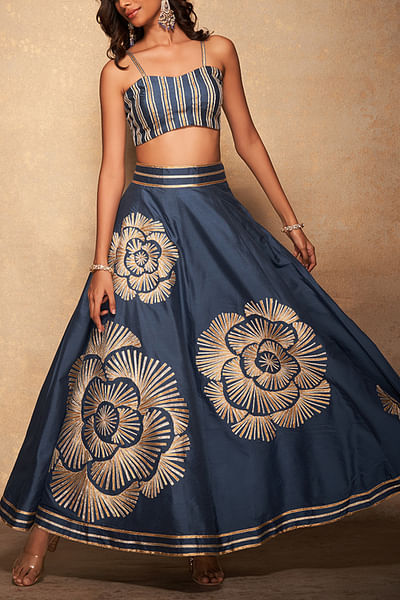 Blue gota embellished skirt