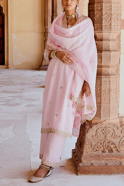 Blush pink dori embroidery bandhani kurta set