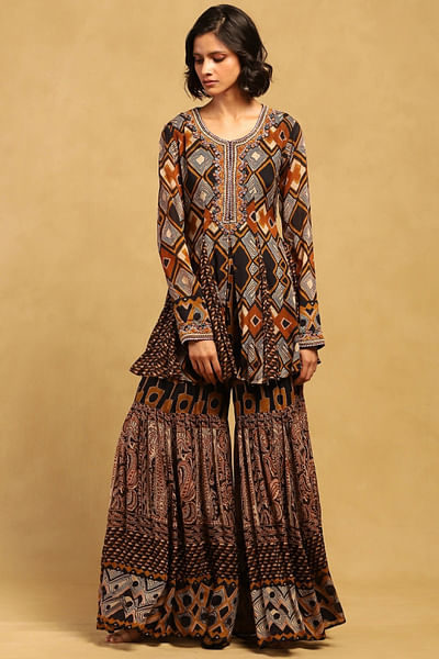 Brown geometric printed sharara set