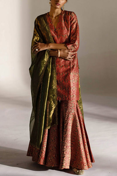Crimson embroidered kurta and gharara set