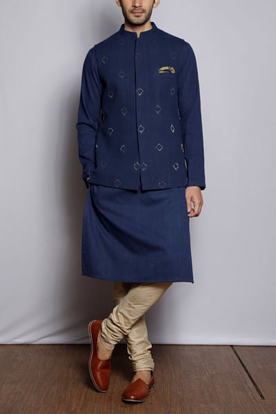 Dark blue ikat embroidery bandi set