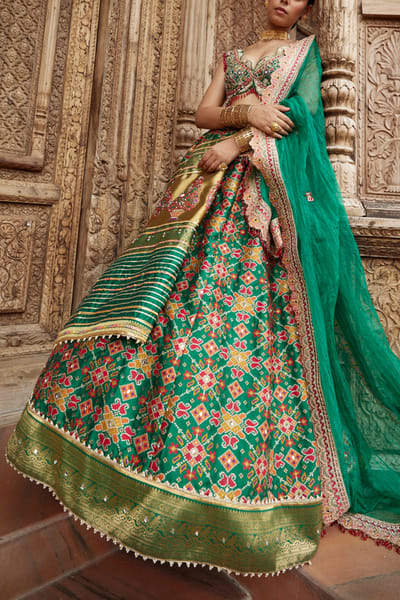 Aditi Gupta Dark green zari embellished patola jamawar jacket lehenga set ADIJMMY2023009