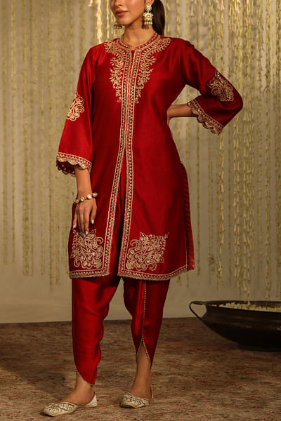 Deep red floral embroidery kurta set