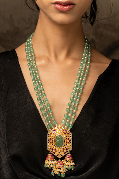 Emerald and green bead necklace