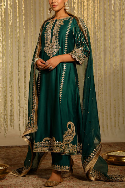 Emerald green kiran dori embroidered kurta set