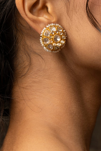 Varq Jewels Floral polki studs VKJDEC23D1021