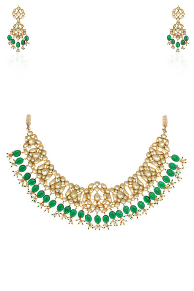 Gold and green jadau kundan and onyx studded necklace set