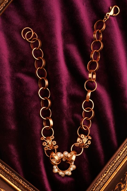 Shop Premium Designer Jewellery Online by Suhani Pittie at Aashni Co