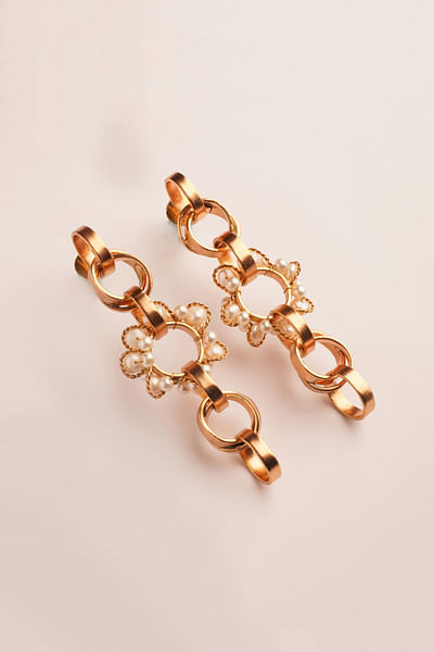 Gold and white pearl chain earrings