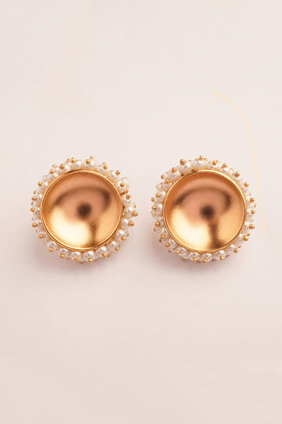 Gold and white pearl stud earrings