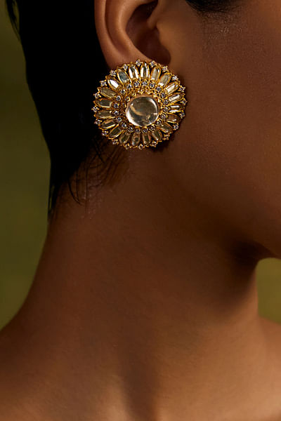 Gold jadau stud earrings