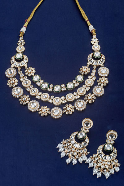 Gold kundan layered necklace set