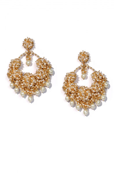 Gold pearl chandbalis