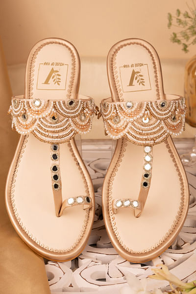 Gold pearl embroidery kolhapuri flats