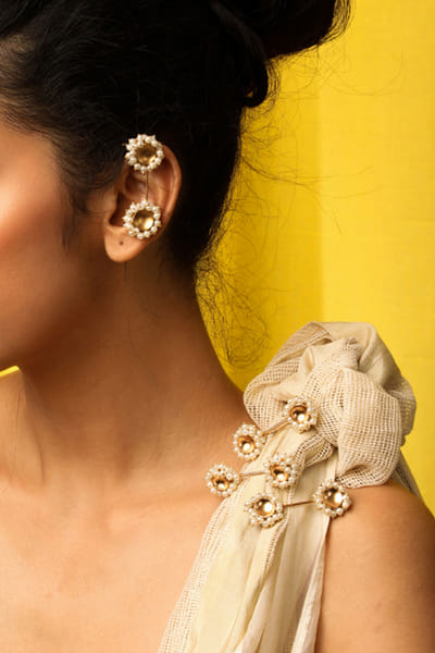 Gold plated embellished brooch pins set