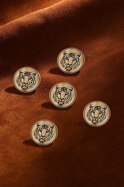 Gold tiger button set