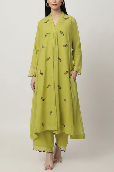 Grass green motif embroidery kurta set