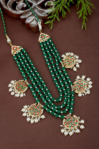 Green bead chand pendant layered necklace