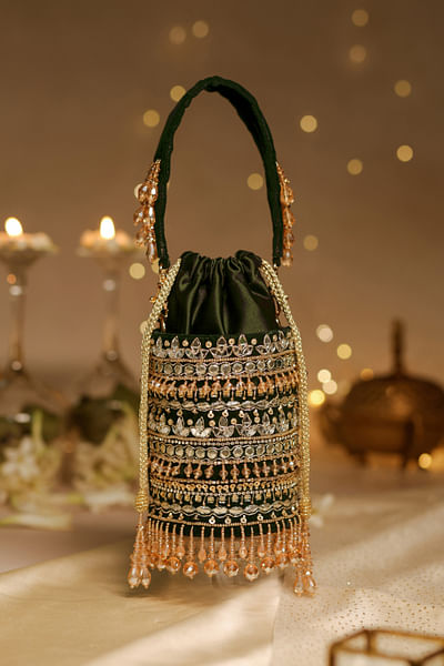 Green embroidered bucket bag