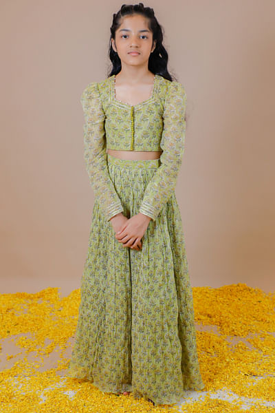 Green floral block print crushed skirt set