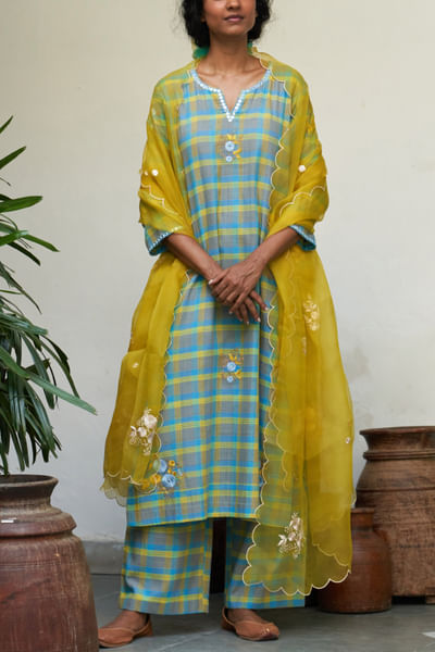 Green floral embroidery check kurta set