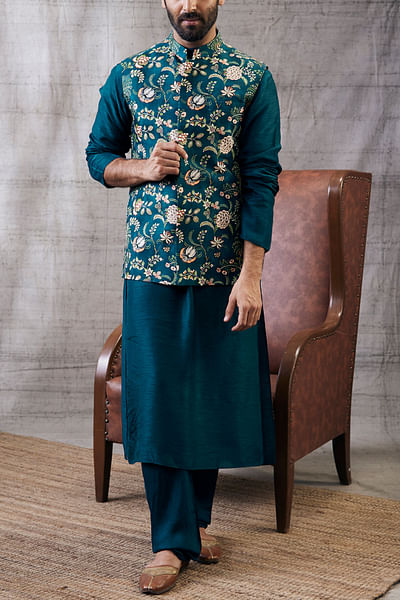 Green floral print bandi kurta set