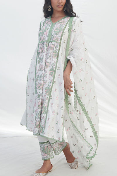 Green floral print kurta set