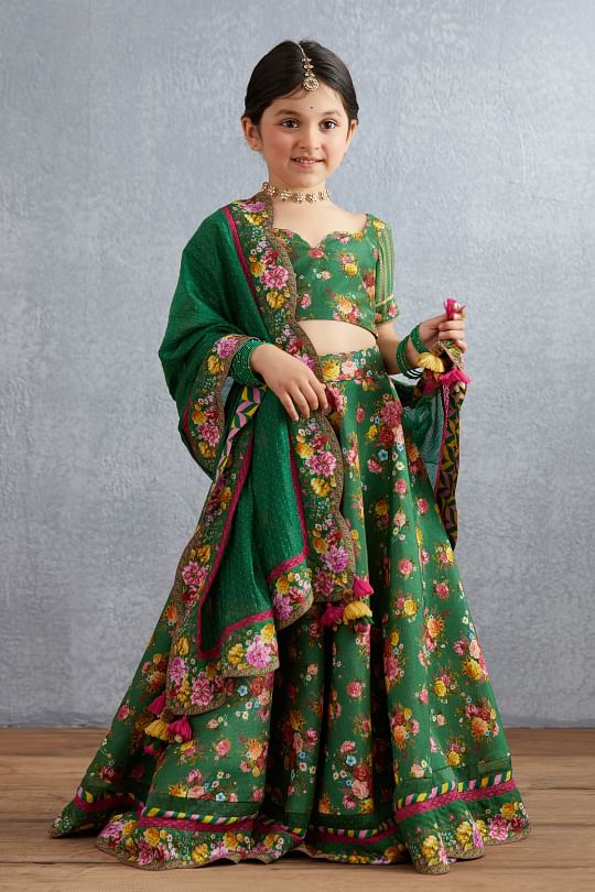 Buy Latest Kidswear Designer Clothing Online Aashni Co