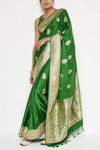 Green handwoven motif banarasi sari set