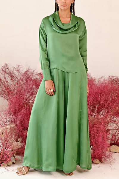 Green satin organza co-ords