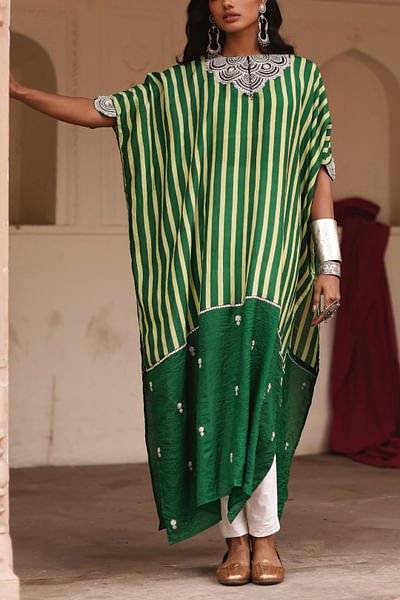 Green striped printed kaftan set