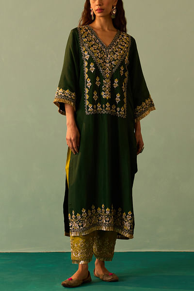 Green zardozi and dabka embroidered kurta set