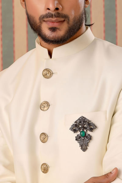 Grey and green glass gemstone brooch