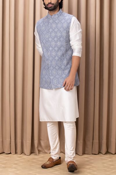 Grey sequin embroidery bandi