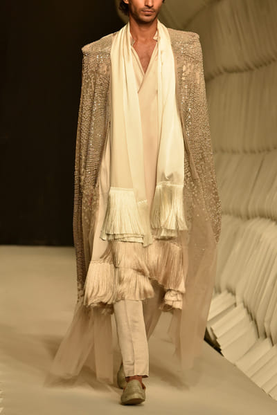 Hearthstone embellished cape