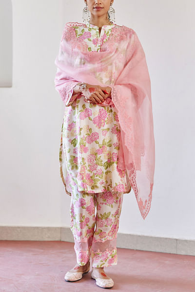 Ivory and pink floral printed kurta set