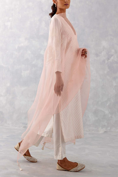 Ivory and pink pintuck kurta set